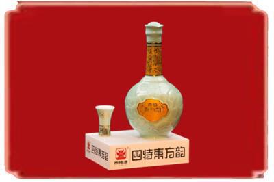 黔东南岑巩县烟酒回收四特酒.jpg